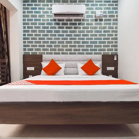 Hotel O Chandigarh Inn-3